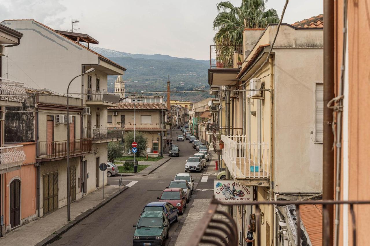 Delia Case Vacanza Fiumefreddo di Sicilia Exteriör bild